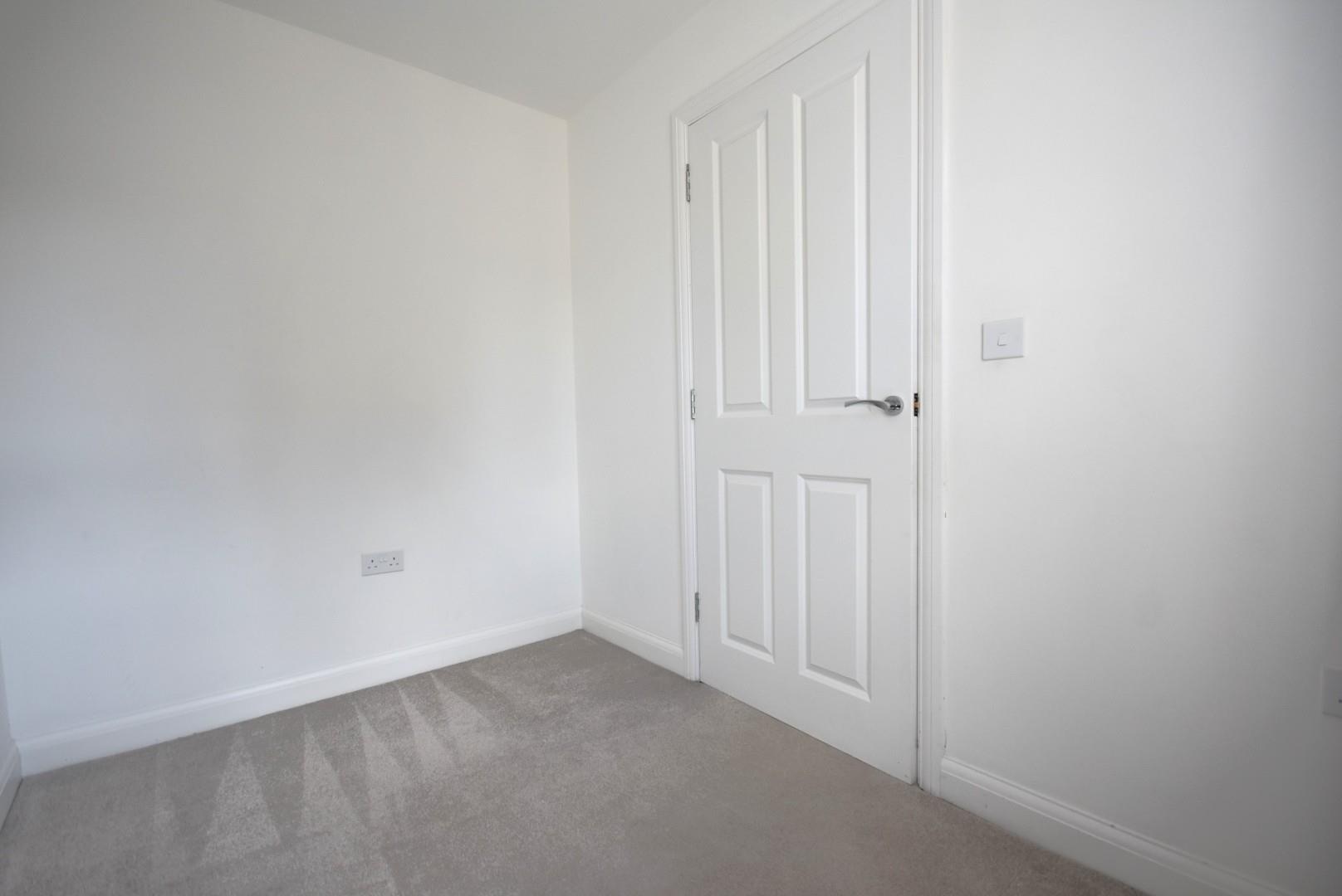10 Clos Cymmer, Barry, CF62 5DL